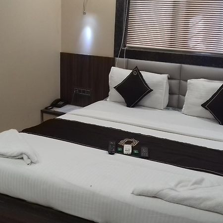 Shine Hospitality Hotel Mumbai Ngoại thất bức ảnh