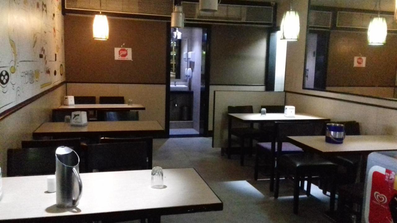 Shine Hospitality Hotel Mumbai Ngoại thất bức ảnh