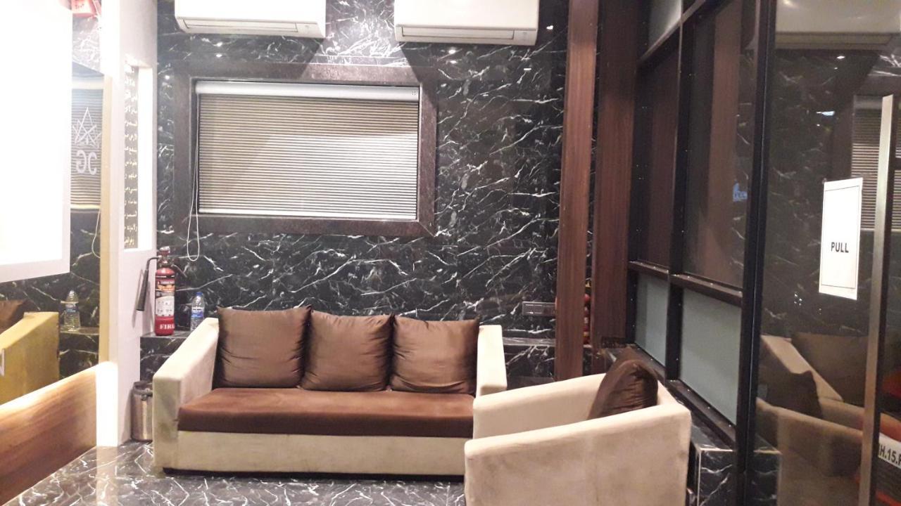 Shine Hospitality Hotel Mumbai Ngoại thất bức ảnh