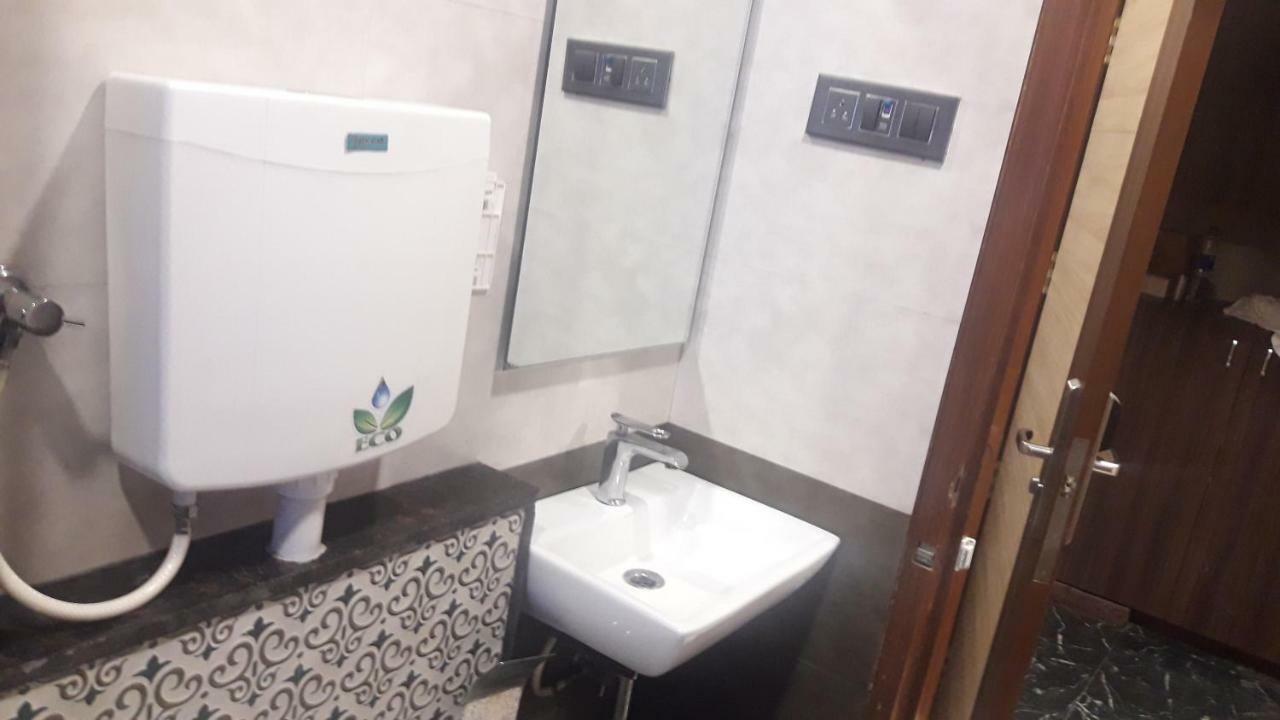 Shine Hospitality Hotel Mumbai Ngoại thất bức ảnh