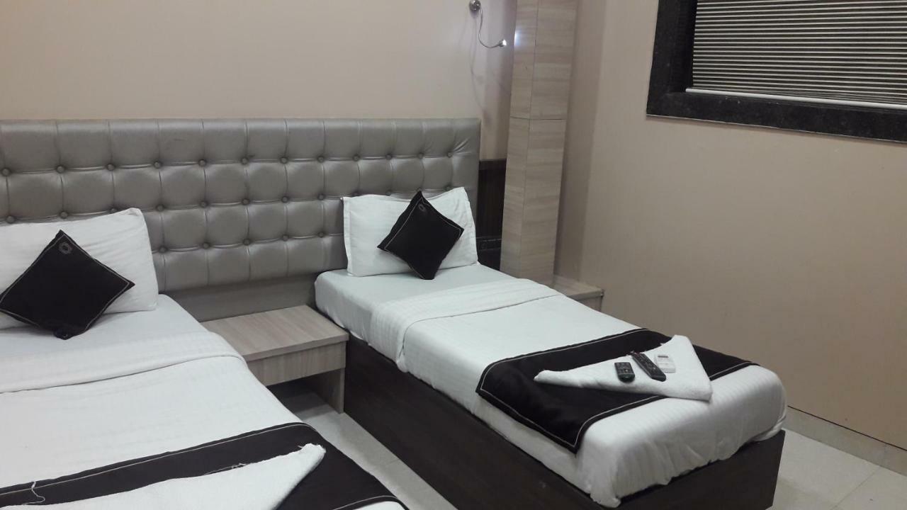 Shine Hospitality Hotel Mumbai Ngoại thất bức ảnh